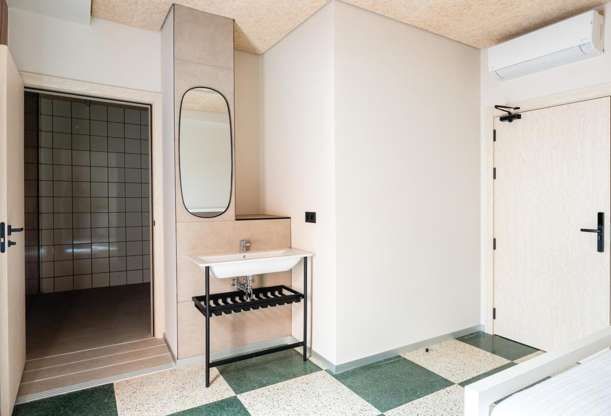 Lamia Bbk Women Hostel-Solo Mujeres Bilbao Zewnętrze zdjęcie